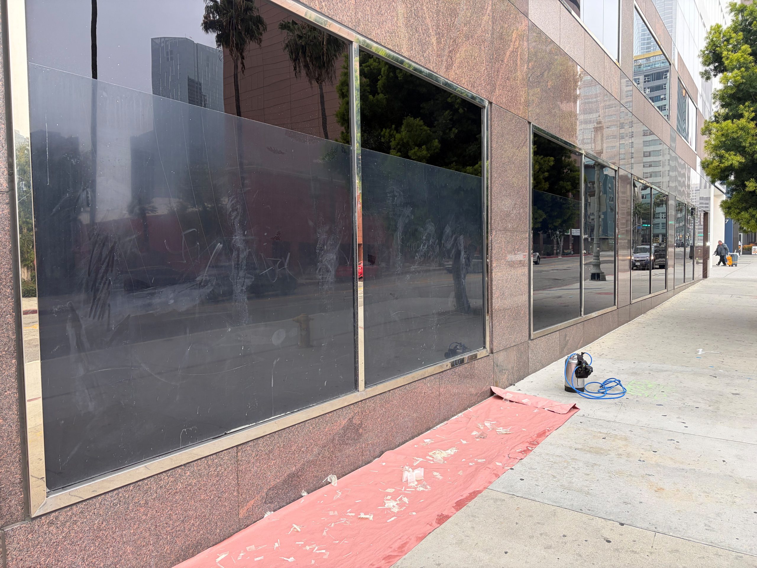 Los Angeles anti-graffiti film, before